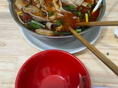 -铁锅哥米线