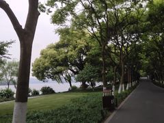 -苏堤停车场