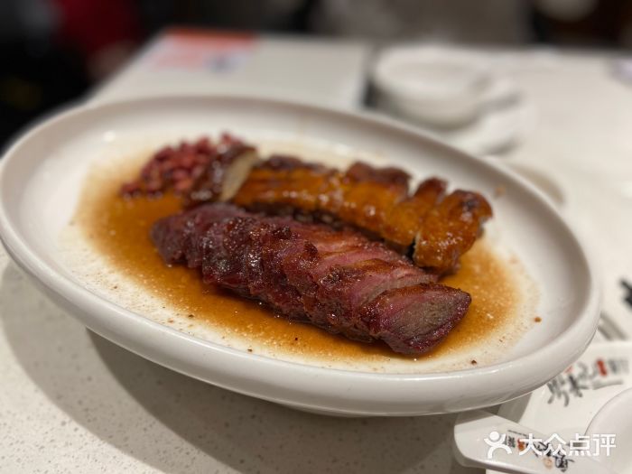 粤来记港式餐厅(凯旋路店)烧味双拼图片