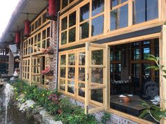 -花溪雨·森林餐厅(石基店)