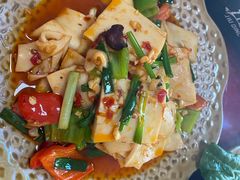 苗王豆腐-古城苗家土菜馆(河景餐厅店)