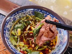 -吕记潮汕牛肉火锅(海宁海昌南路店)