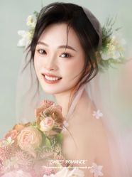 -雪中彩影婚纱摄影·微光艺术中心