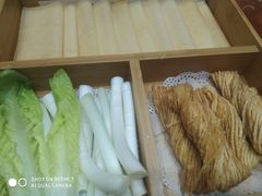 -湖畔鲁菜·二十年老字号餐厅(大明湖店)