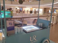 -URBAN REVIVO(七宝领展广场店)