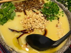 -香巴拉云南餐厅(华莱坞店)