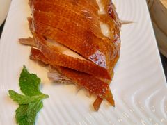 酥香嫩果木烤鸭-正德楼果木烤鸭·渔家菜(东港店)