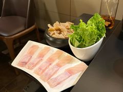 -鲜入唯煮·港式海鲜牛肉火锅(金宝街店)