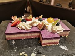 彩虹慕斯-北京王府井希尔顿酒店·万斯阁西餐厅