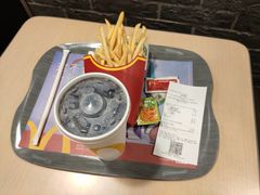 麦乐鸡套餐-麦当劳(民盈·国贸城店)