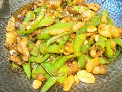 -堂瓦里·33年传统赣菜(第一街区店)