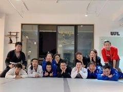 -EFL巴西柔术·综合格斗·泰拳·少儿体能训练(虹桥德必馆)