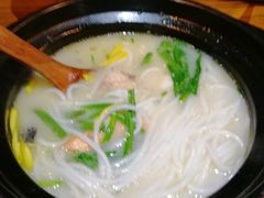 云南过桥米线-云海肴·汽锅鸡·云南代表菜(天津国金汇店)