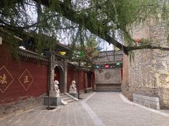 -暖泉小吃广场