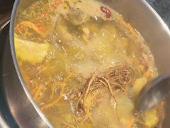 -一席地·本地鸡窝·杭帮鸡火锅(萧山银隆百货店)