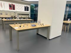 -华为授权体验店(中山公园来福士)