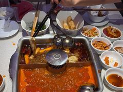 -海底捞火锅(杭州庆春路夜宵主题店)