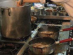 -同济大学本部学苑饮食广场