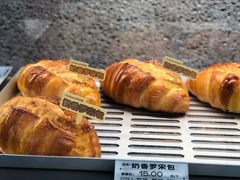奶香罗宋包-好利来(上海虹桥新天地Lab主题店)