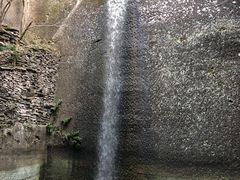 -伍山海滨石窟