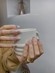 -DAZZLING BEAUTY美甲•美睫专门店