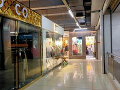-曲江小商品批发市场(大世界国际广场店)