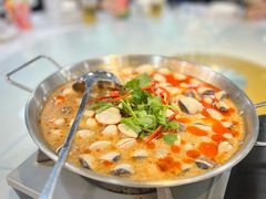 -明本湛江鸡•海鲜小厨(陈家祠店)