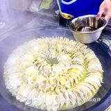 杭州美食｜蛮不讲理的香脆！一口爆汁的鲜肉锅贴