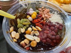 -洞亭火锅(防空洞总店)