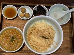-蟹上黄·蟹黄面·江南糖水(人民广场店)