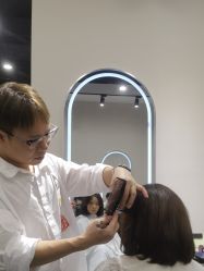 -P.R.O.salon 发哲