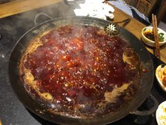 -纸盐河码头火锅(十八梯店)