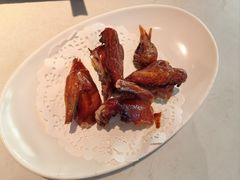 脆皮乳鸽-荣小馆(临海世纪花城店)