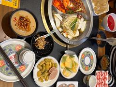 -沸炉重庆老火锅(军事博物馆店)