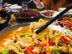 仔姜田鸡-邱金小炒·30 年盐帮江湖菜(自贡店)
