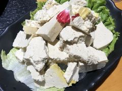 -洪氏嗨捞·广东猪肚鸡·椰子鸡火锅(西咸万象城店)
