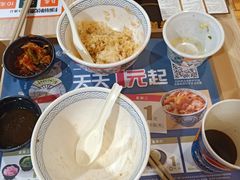 招牌牛肉饭-吉野家(凯旋购物广场店)