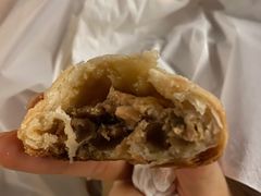 鲜肉榨菜月饼-盒马鲜生(杭州运河上街店)