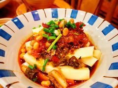 -亮欢寨酸汤鱼(沙冲路店)