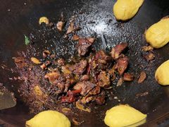 -万里闯关东铁锅炖菜馆(高新旗舰店)