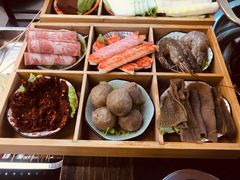 -娜姐鲜牛肉串串火锅(藏龙岛店)