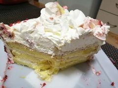 -红宝石·鲜奶小方·海派西点房(万航店)