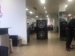 -北京国服信奥兴奥迪4S店(古城店)