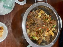 -湖南人家湘菜馆(镇江路店)