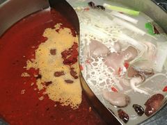-季季红火锅(柳州城中万达二店)