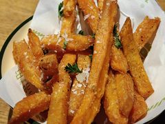 -JINNS锦时 steak&pizza(浸信会礼拜堂旧址店)