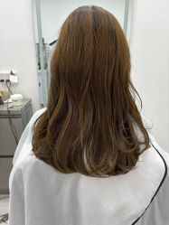 -LILI·HAIR SALON理理造型