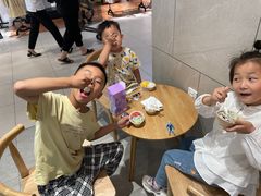 -胖东来生活广场(健康路店)