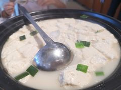 渔家豆腐煲-巴音浩日娲·蒙餐(双林东路店)