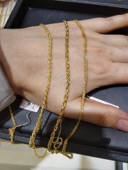 -菜百首饰店(东方新天地店)